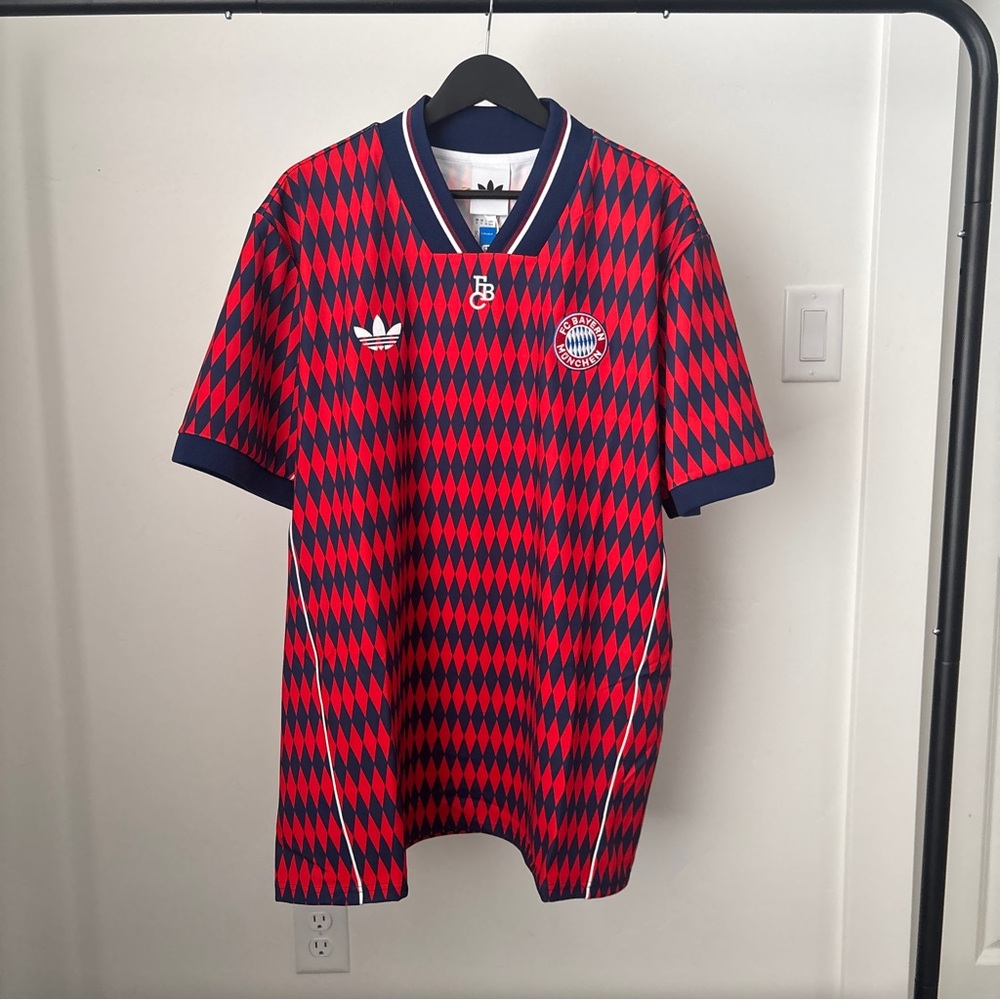 Adidas Bayern Munich Lifestyle Jersey